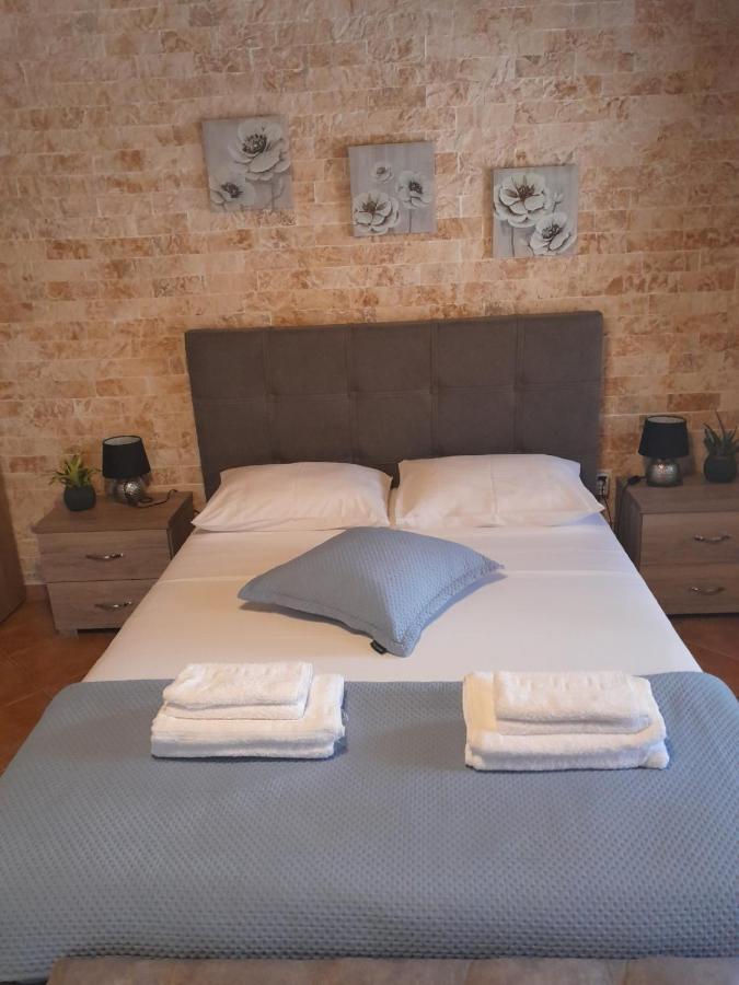 Harmony Apartment Lavrion Exterior photo
